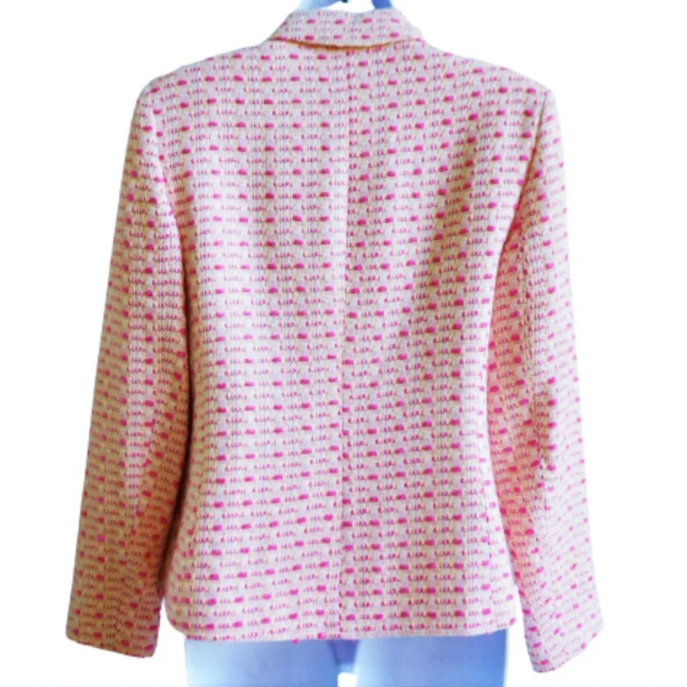 Vintage JG Hook 2pc Skirt Suit Set Pink 3D Tweed Floral Etched Buttons Lined - Picture 7 of 12